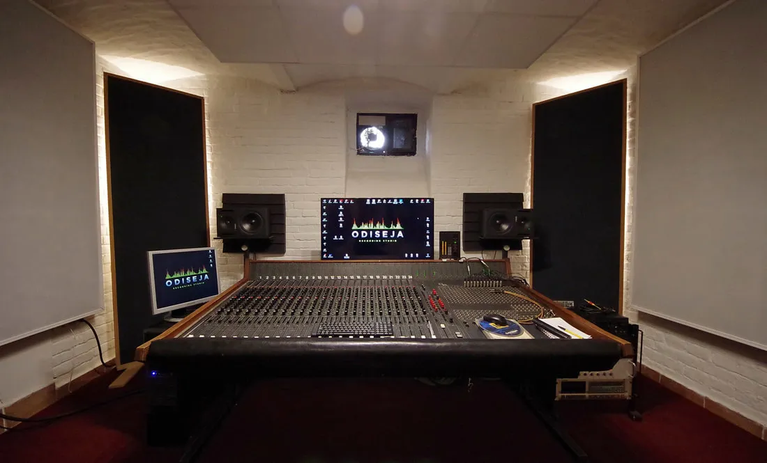 The console between the two studio monitors